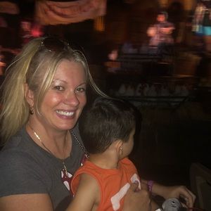 Meet your Posher, Idma